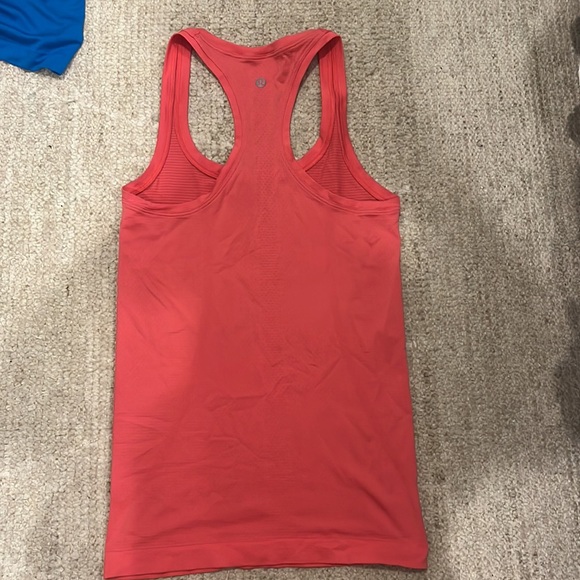 Lululemon Swiftly Tech Tank Top - Picture 2 of 2